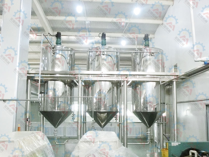 新疆阿克蘇15-20噸葵花菜籽油精煉設備脫蠟車間