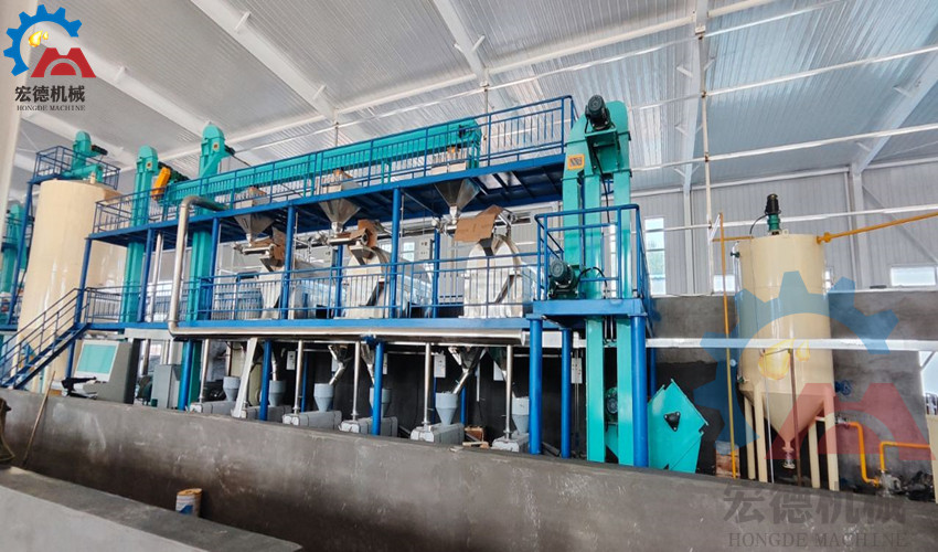 濃香花生油壓榨生產線安裝現(xiàn)場